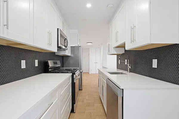477 FDR Drive M1602 photo 7