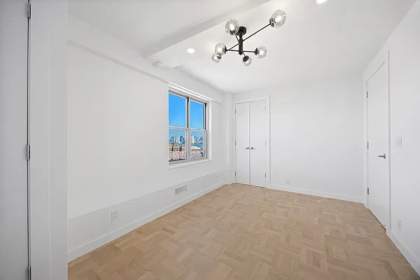 477 FDR Drive M1602 photo 11