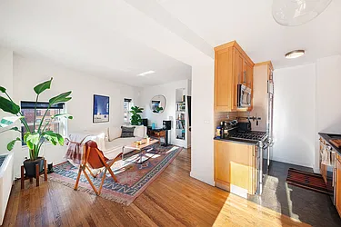 350 West 14th Street, 5C